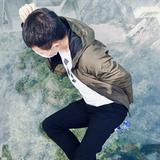 乡菇小王子头像