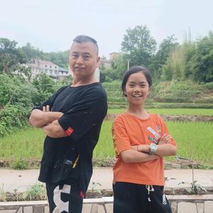 luojun89808头像
