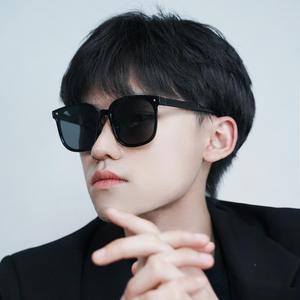 卖墨镜的播播