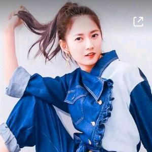 欢快小红花EQ头像