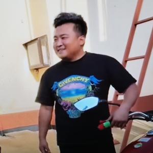 小五在非洲头像