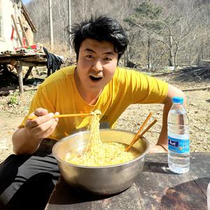 农民哥大象180头像