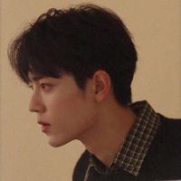 走着在冷风中头像