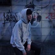 终于雨停了的个人资料头像