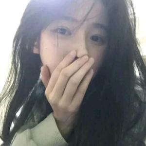 小鱼yu头像