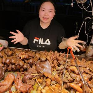 小灿灿的卤味铺头像