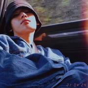 SUPERLYE的个人资料头像