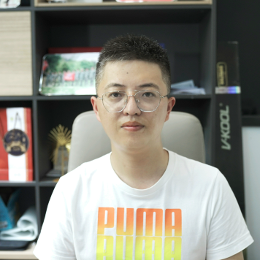 贴膜小强哥头像