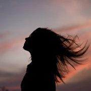 浅浅晰明的个人资料头像