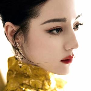在新疆的小帕提头像