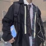 钟垂腾头像
