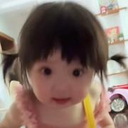 秋日的晚霞的个人资料头像