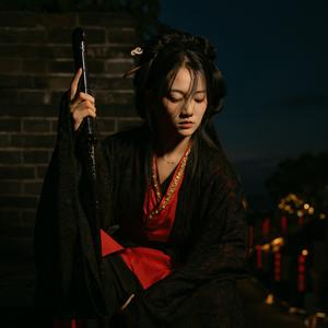 郁孤台大师姐头像