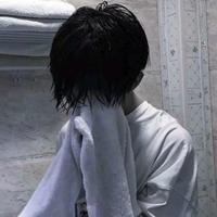 幸运奶茶Z5O头像