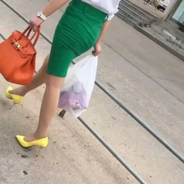 优惠衣服头像