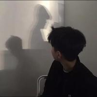 浅唱那执着头像