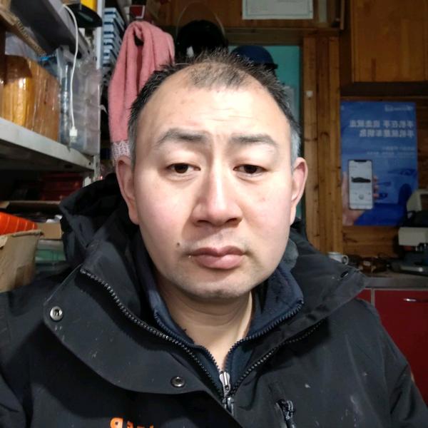 客观务实一点就好头像