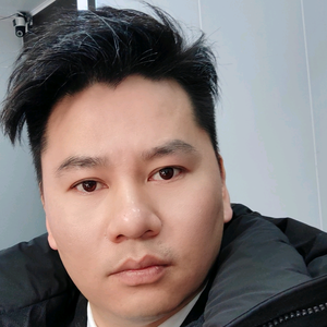 阿勇设计师头像