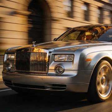 老王说车儿头像