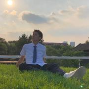 宇颠之上的个人资料头像