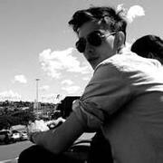 Bryan丶的个人资料头像