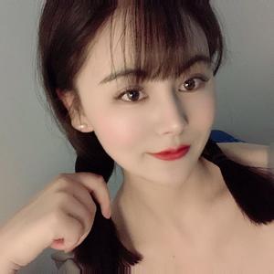 君小辫头像