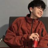 李纪伟楼梯头像