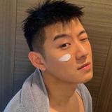 程哥哥303头像