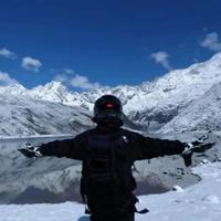 小小宇不懂车头像