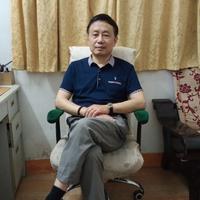 武汉大学刘钢铸头像