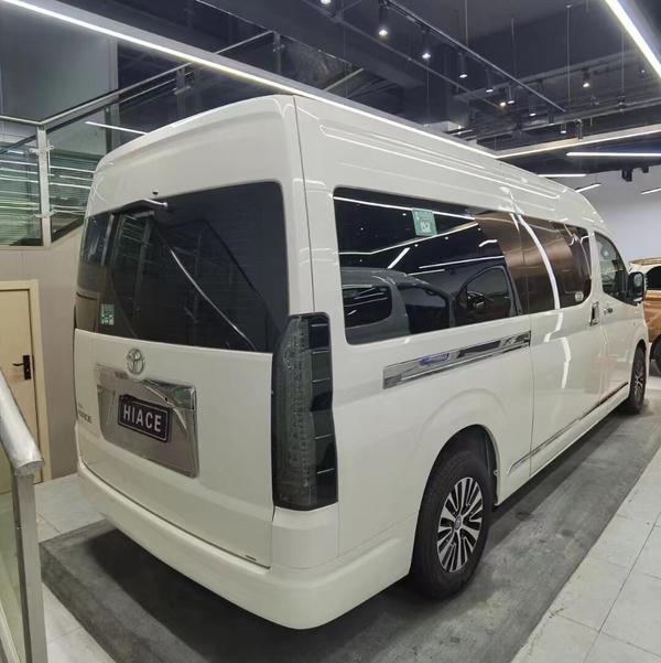 商务车达人头像