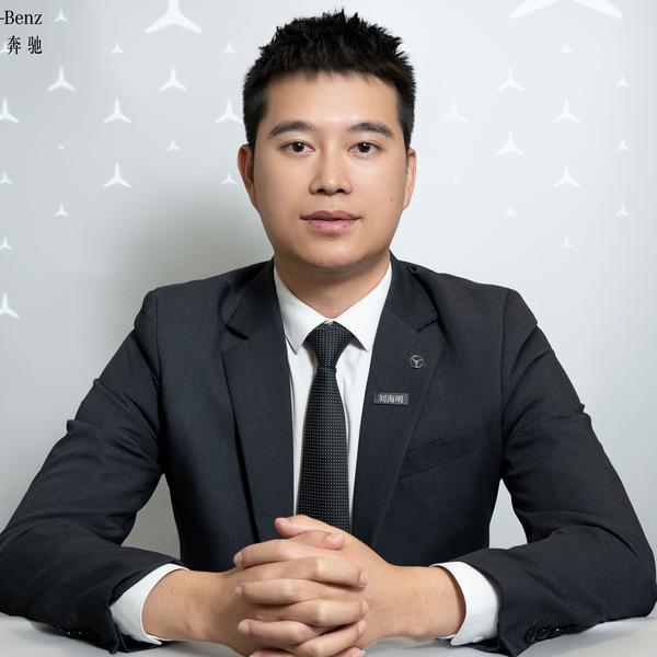 广州奔驰刘海明头像