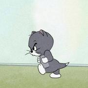 月光落在左手上的个人资料头像