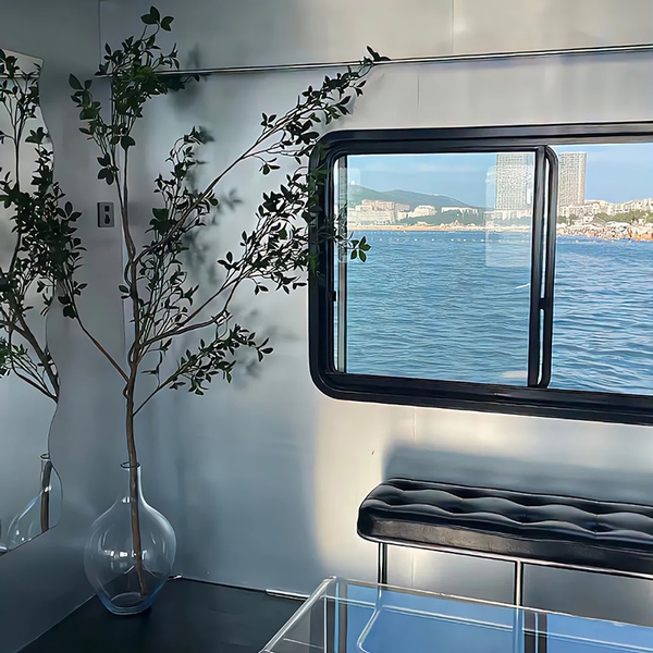 小羽爱说车头像