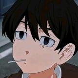 朴实露珠ugs头像