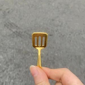放假没6W8G头像