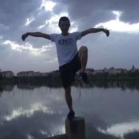 知情达理湖泊yse头像