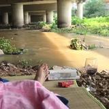 峰峦碧海邀琼宇头像