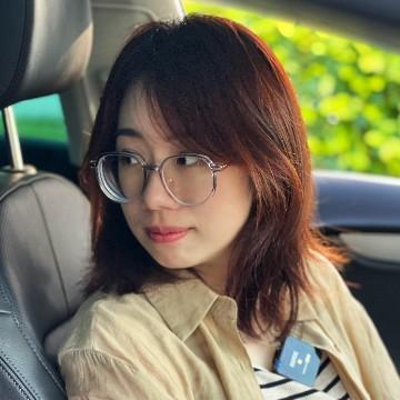 彭姐喷车头像