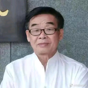 徐小敏笔名向辉，头像