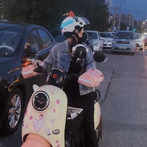 李欣雨众包骑手头像