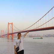 shuochen18的个人资料头像