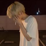是冬哥吖230头像
