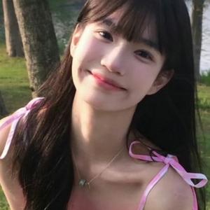 高冷的柳叶头像