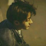 日_落的个人资料头像