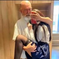 癫掉丶头像