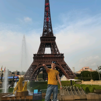 湘伢子vlong头像