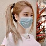 零零妮头像