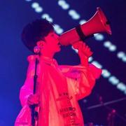 黄了个文杰的个人资料头像