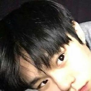 訾怀静头像